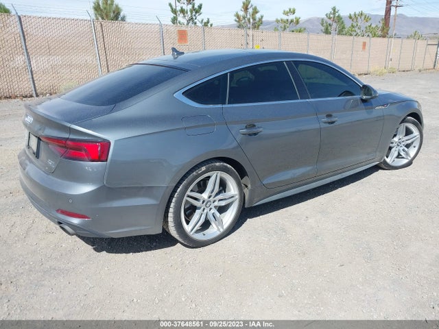 WAUENCF58JA085397 Audi A5 Sportback Premium Plus