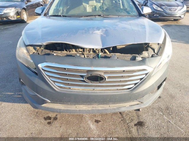 2016 HYUNDAI SONATA 2.4L SE VIN: 5NPE24AF8GH352430