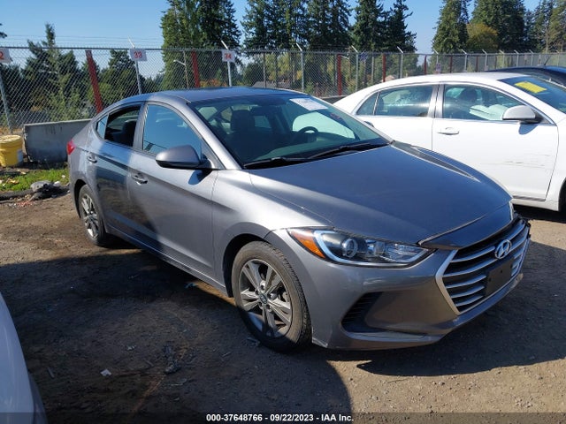 2018 5NPD84LF2JH264732 main image