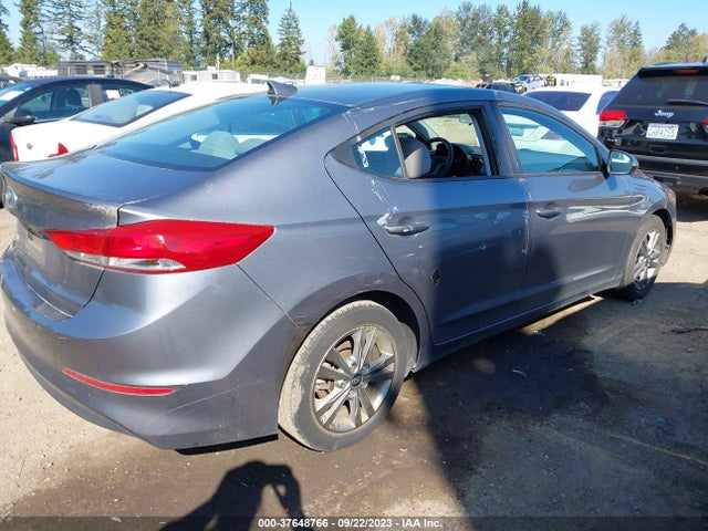 Hyundai ELANTRA SEL 2018 5NPD84LF2JH264732 Image 4