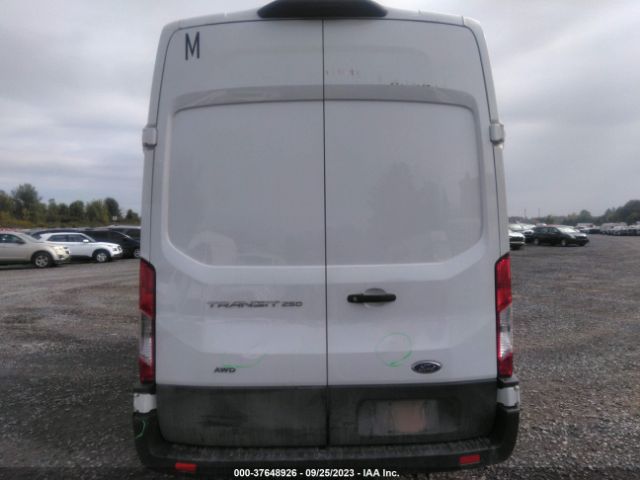 1FTBR3U86NKA63941 Ford TRANSIT CARGO VAN