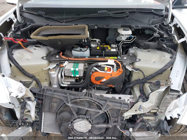 Tesla Model Y Long Range 2020 5YJYGDEE1LF012724 Image 10