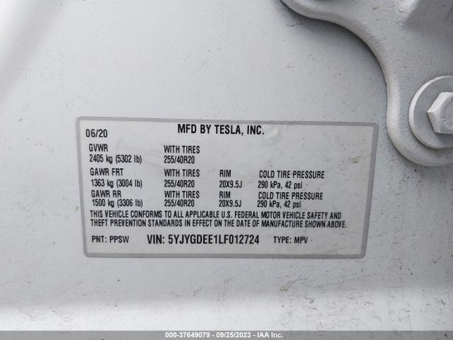 Tesla Model Y Long Range 2020 5YJYGDEE1LF012724 Image 9