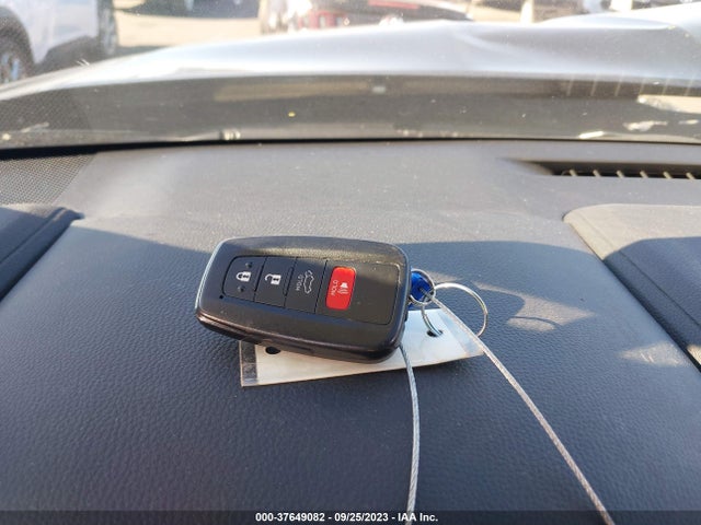 2021 TOYOTA HIGHLANDER HYBRID XLE VIN: 5TDGARAHXMS509648