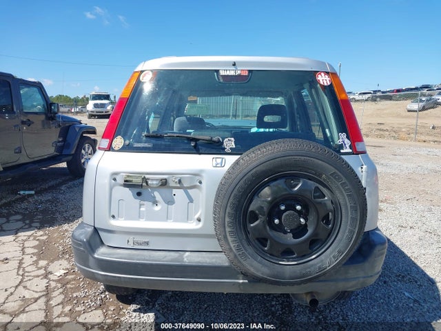 1998 HONDA CR-V LX VIN: JHLRD2845WC018034