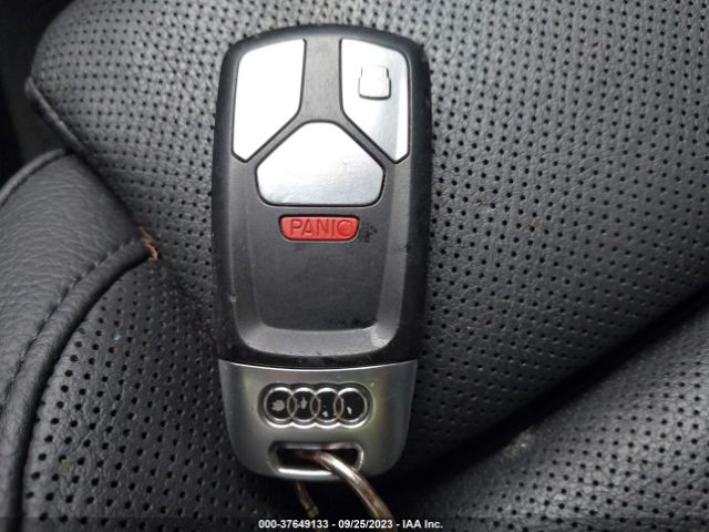 2017 AUDI A4 WAUENAF42HN003551 Photo 10