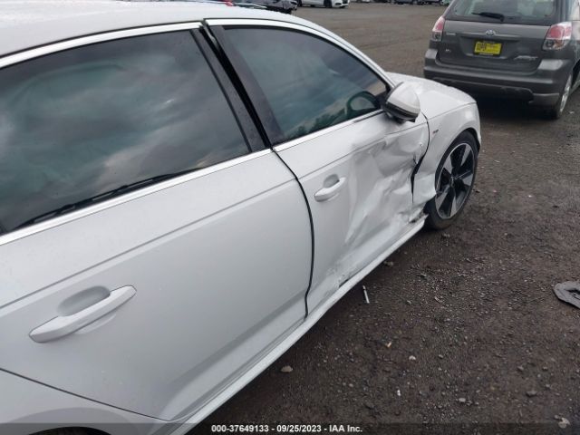 2017 AUDI A4 WAUENAF42HN003551 Photo 5