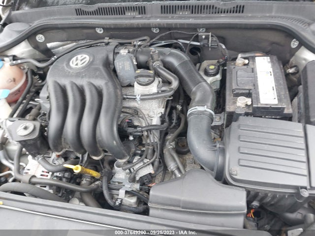 3VW2K7AJ3FM277974 Volkswagen Jetta Sedan 2.0l S