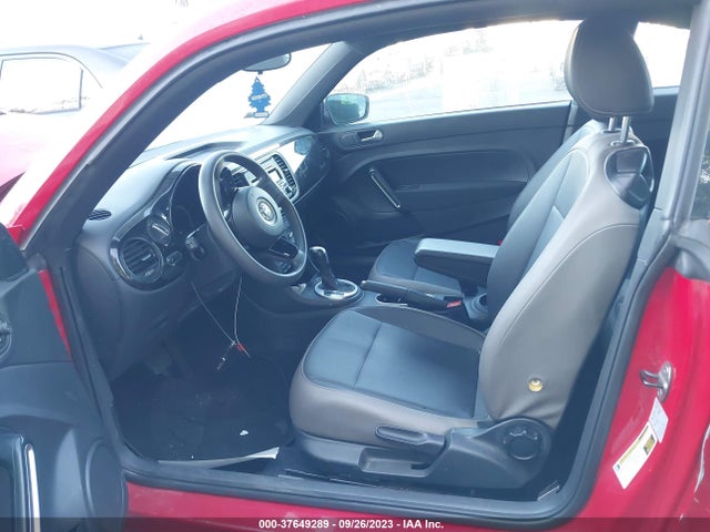 3VWF17AT2FM631229 Volkswagen Beetle Coupe 1.8t Fleet Edition