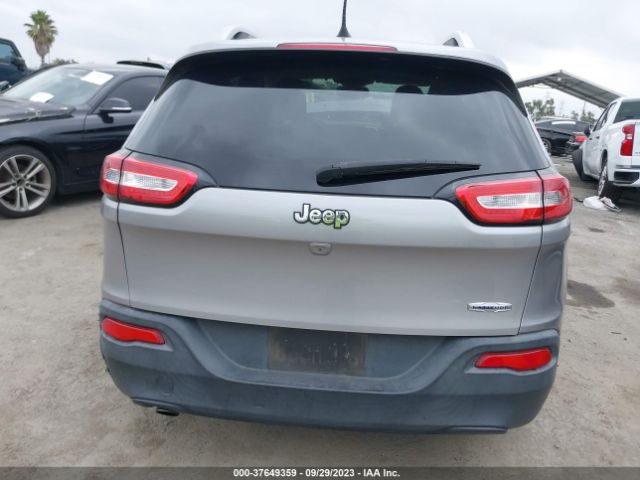 1C4PJLLB9JD561916 Jeep Cherokee Latitude Plus