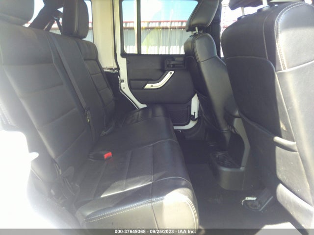 2012 JEEP WRANGLER UNLIMITED SAHARA VIN: 1C4BJWEG8CL240883