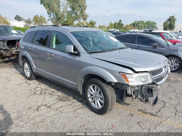 2018 3C4PDCBB9JT158070 main image