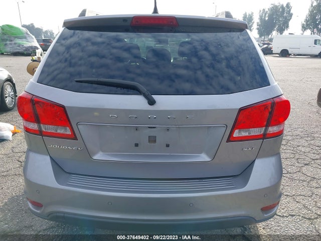 Dodge Journey Sxt 2018 3C4PDCBB9JT158070 Image 16