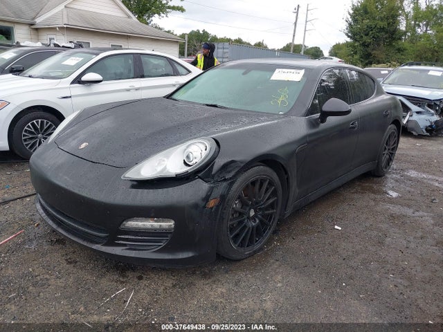2011 PORSCHE PANAMERA WP0AA2A76BL012633 Photo 1