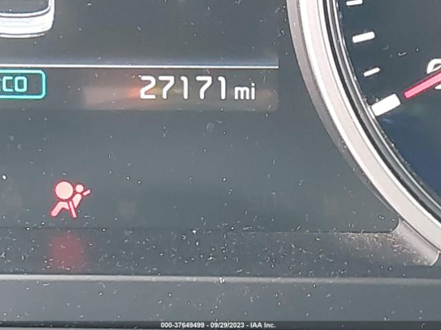KNDNB4H36N6072136 KIA Carnival Lx