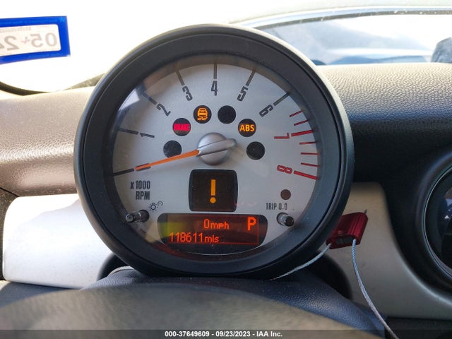 2011 MINI COOPER HARDTOP WMWSU3C55BT093425 Photo 6
