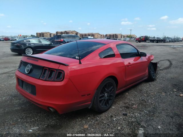 1ZVBP8AM8E5306049 Ford Mustang V6