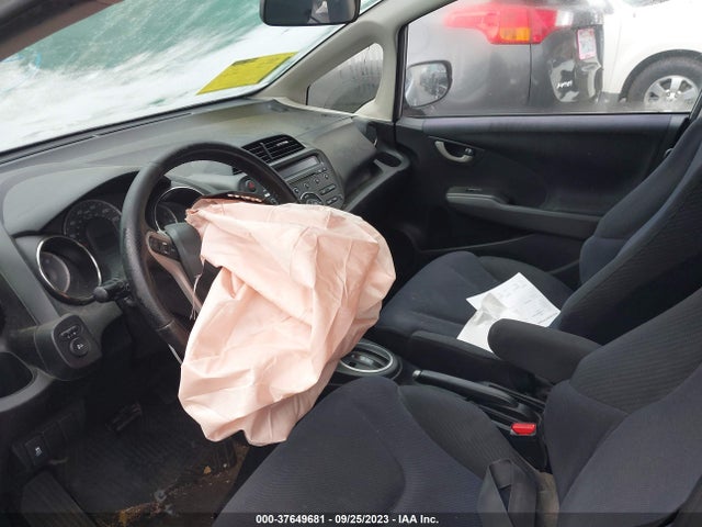 2012 HONDA FIT SPORT VIN: JHMGE8H53CC004737