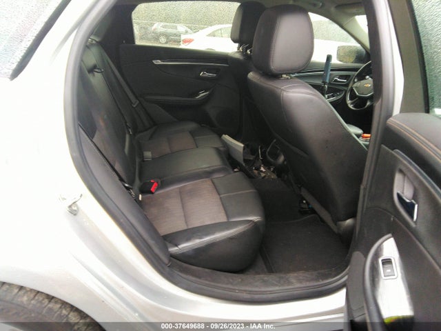 Chevrolet IMPALA 1LT 2017 2G1105S31H9156454 Image 8