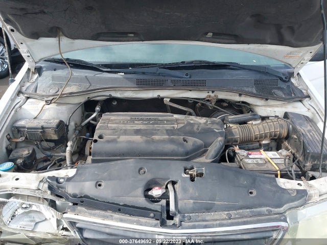 2004 HONDA ODYSSEY LX VIN: 5FNRL18554B075580