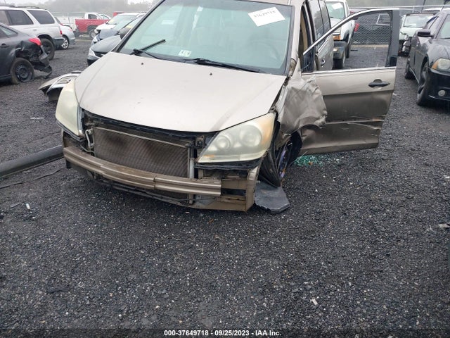 2008 HONDA ODYSSEY LX VIN: 5FNRL38238B055707