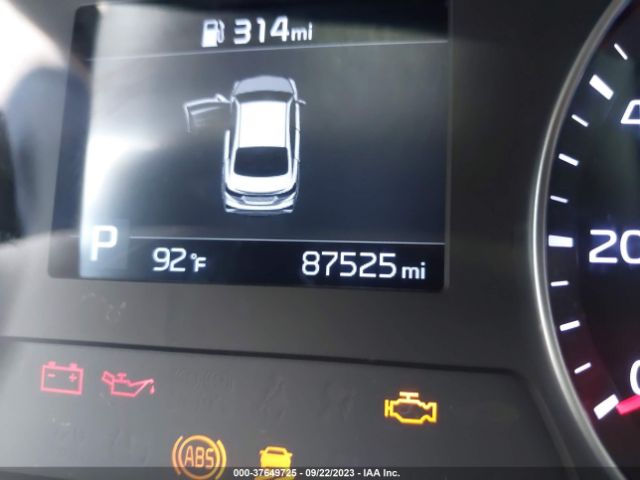 3KPF34AD5KE041793 KIA FORTE S