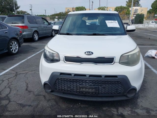 KNDJN2A2XF7813167 KIA Soul Base