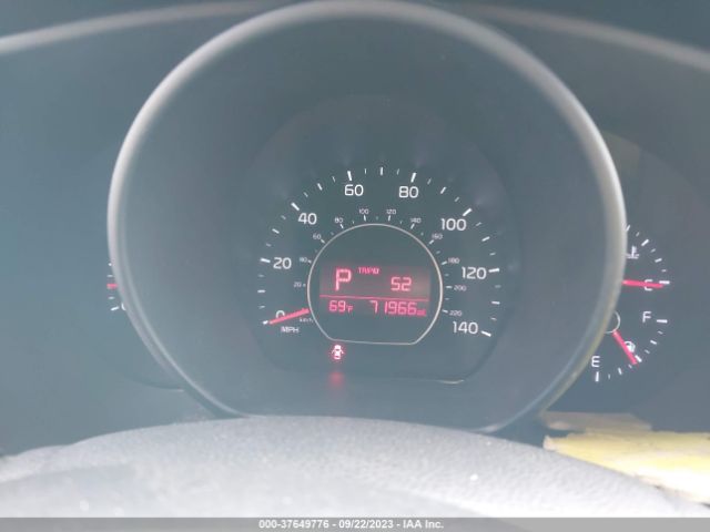 KNDJN2A2XF7813167 KIA Soul Base