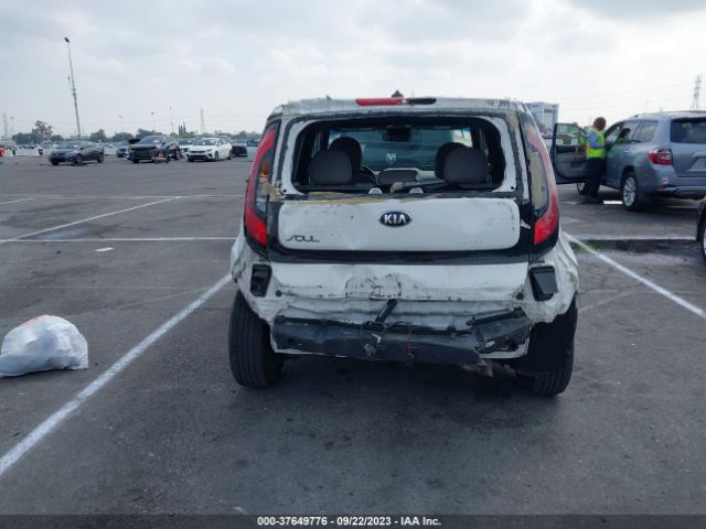 KNDJN2A2XF7813167 KIA Soul Base