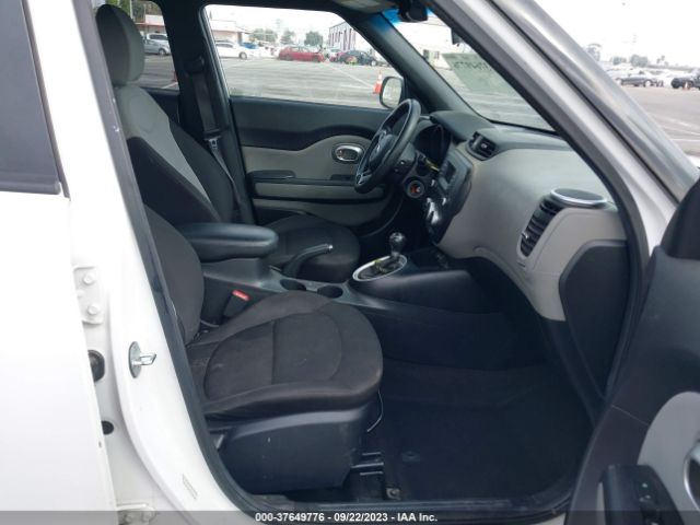 KNDJN2A2XF7813167 KIA Soul Base