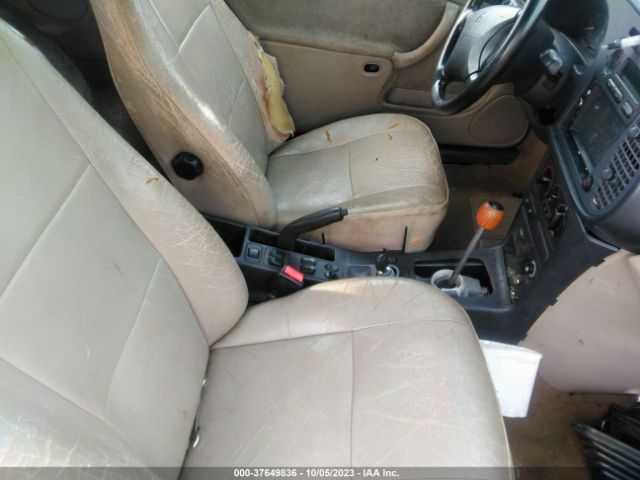 1998 SAAB 900 YS3DD75B9W7000421 Photo 4