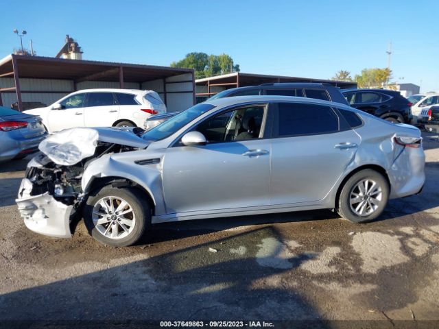 KNAGT4L3XH5159025 KIA Optima Lx
