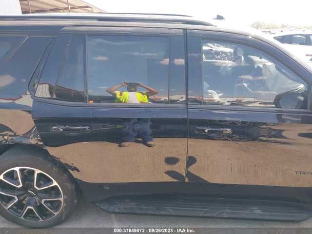 Chevrolet TAHOE RST 2023 1GNSCRKD1PR326567 Image 13