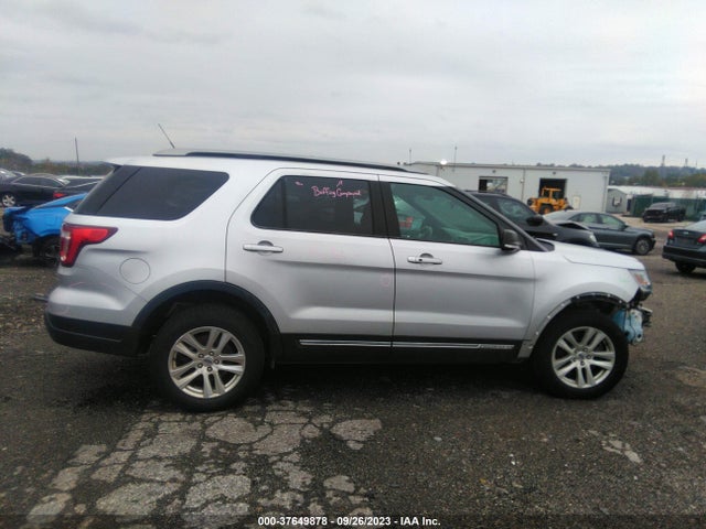 Ford EXPLORER XLT 2019 1FM5K8D86KGB46732 Image 13