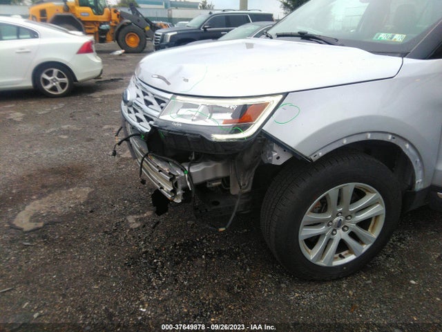 Ford EXPLORER XLT 2019 1FM5K8D86KGB46732 Image 6