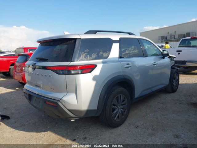5N1DR3BA3NC213931 Nissan Pathfinder Sv