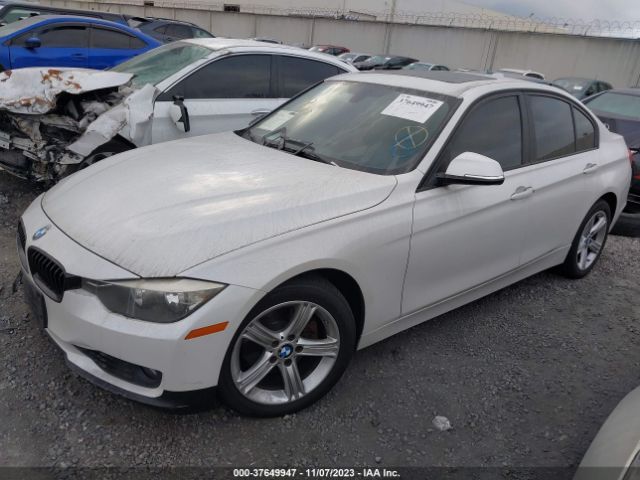 WBA3C1C54EK110978 BMW 3 Series 328i