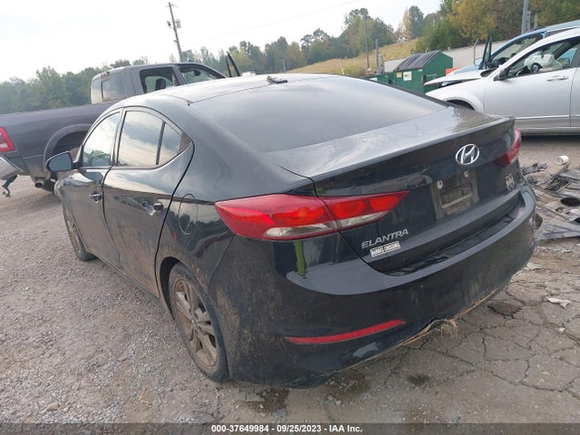 Hyundai Elantra Value Edition 2017 5NPD84LF9HH153668 Image 3