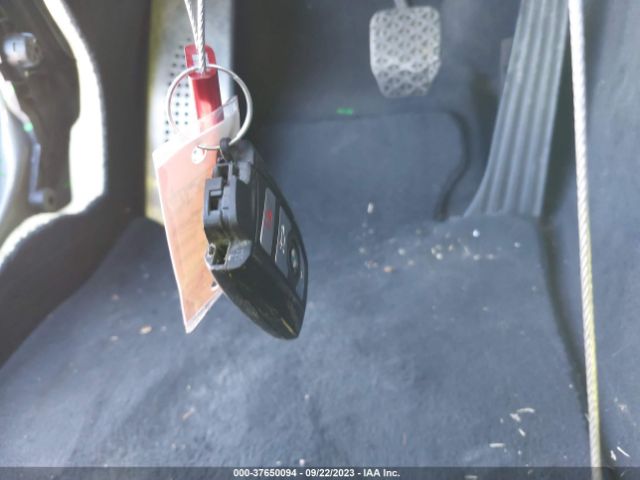 WBSFV9C5XGD595572 BMW M5