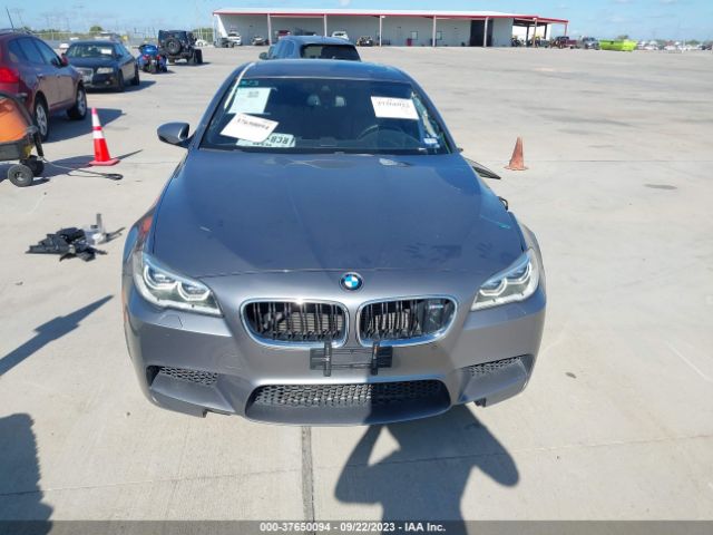 WBSFV9C5XGD595572 BMW M5