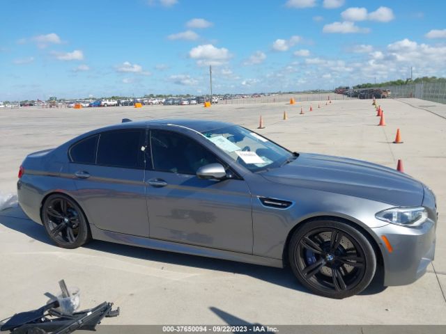 WBSFV9C5XGD595572 BMW M5