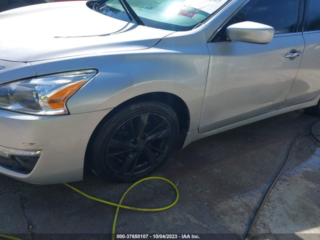 2015 NISSAN ALTIMA 2.5 SV VIN: 1N4AL3AP4FC225480