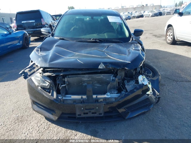 Honda Civic Sedan Lx 2018 2HGFC2F57JH562721 Image 13