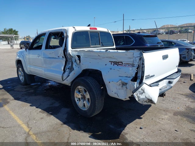 2015 TOYOTA TACOMA VIN: 3TMLU4EN5FM204800