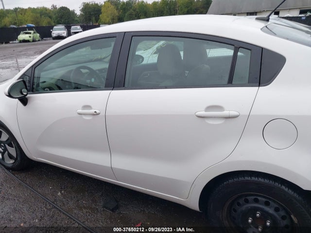 KIA RIO LX 2015 KNADM4A38F6484301 Image 15