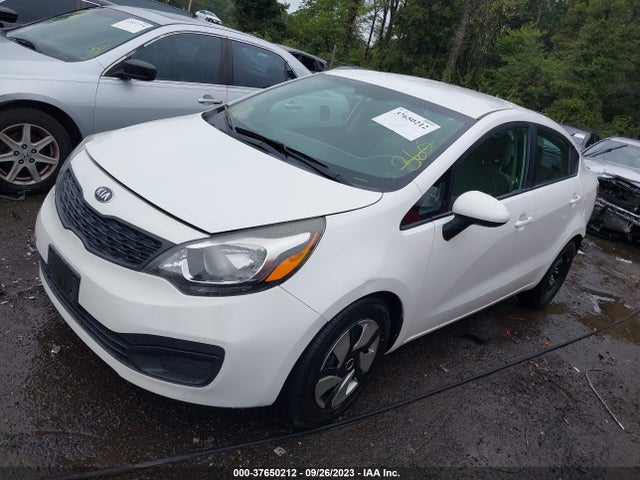 KIA RIO LX 2015 KNADM4A38F6484301 Image 2