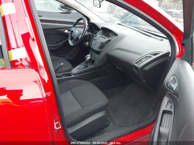 1FADP3K2XFL315303 Ford FOCUS SE
