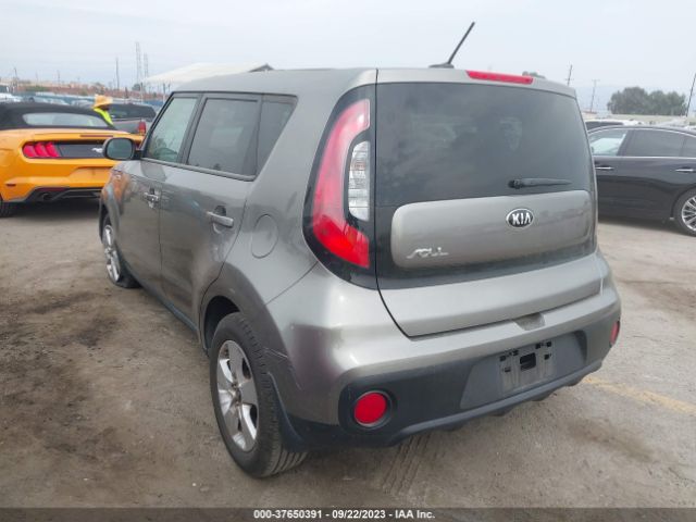 KNDJN2A26J7591946 KIA Soul Base