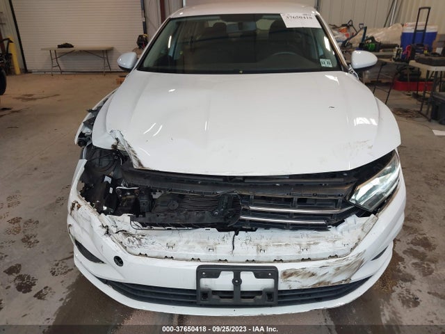 3VWC57BU3KM111081 Volkswagen Jetta S/se/r-line