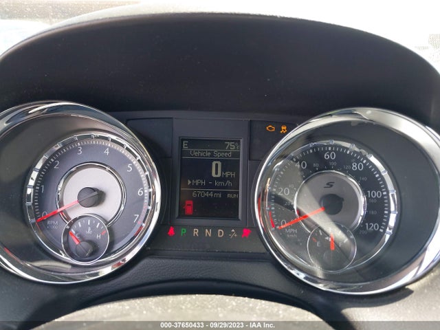 2C4RC1HGXFR520615 Chrysler Town & Country S